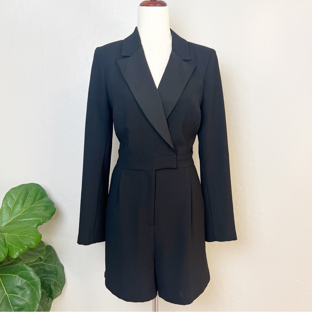 Le Chateau Canada Black Long Sleeve Tuxedo Romper Size M Cocktail Party
